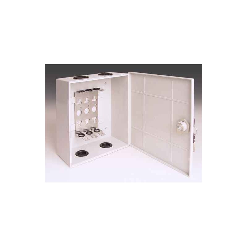 ARMARIO CON LLAVE, 30 PAR Foto: 02315