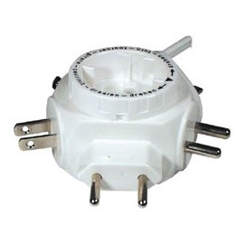 ADAPTADOR DE VIAJE 5 ENTR Foto: E-NC6