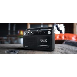 RADIOCASSETTE Foto: M152RC-2