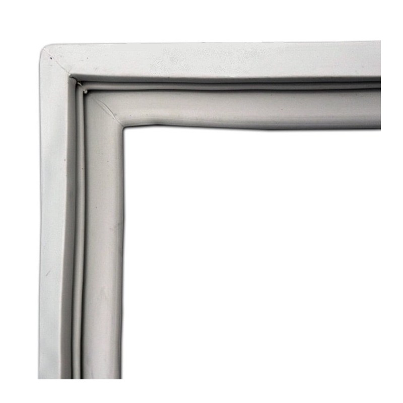 SEMI BURLETE UNIVERSAL Foto: 32UN0004