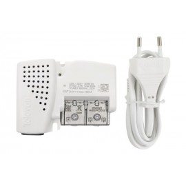 3 SALIDAS AMPLIFICADOR INTERIOR Foto: T5605